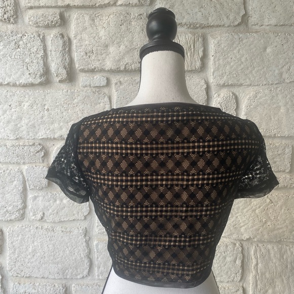 BCBG Maxazaria Vicky Crop Top / Size Small - Picture 9 of 13